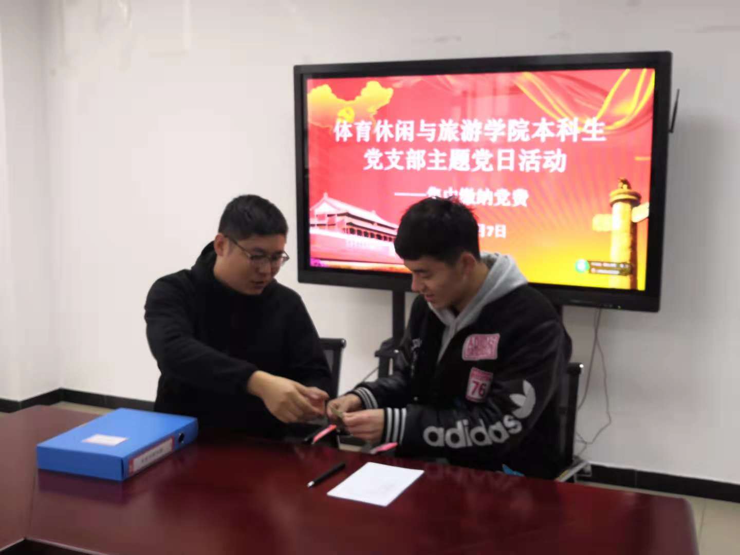 14a61d8999aa4df7bb06946f9c860501.jpg 电竞实时数据网
