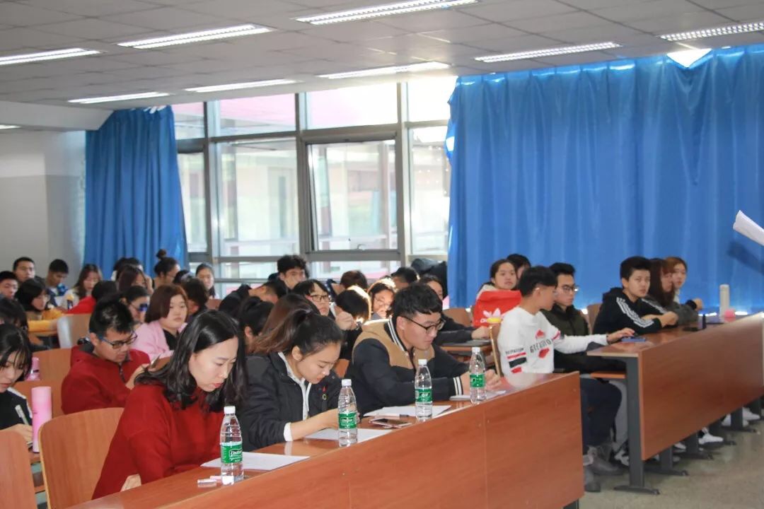 25009b6bfdbe4551ac720b2805ed559f.jpg 电竞实时数据网