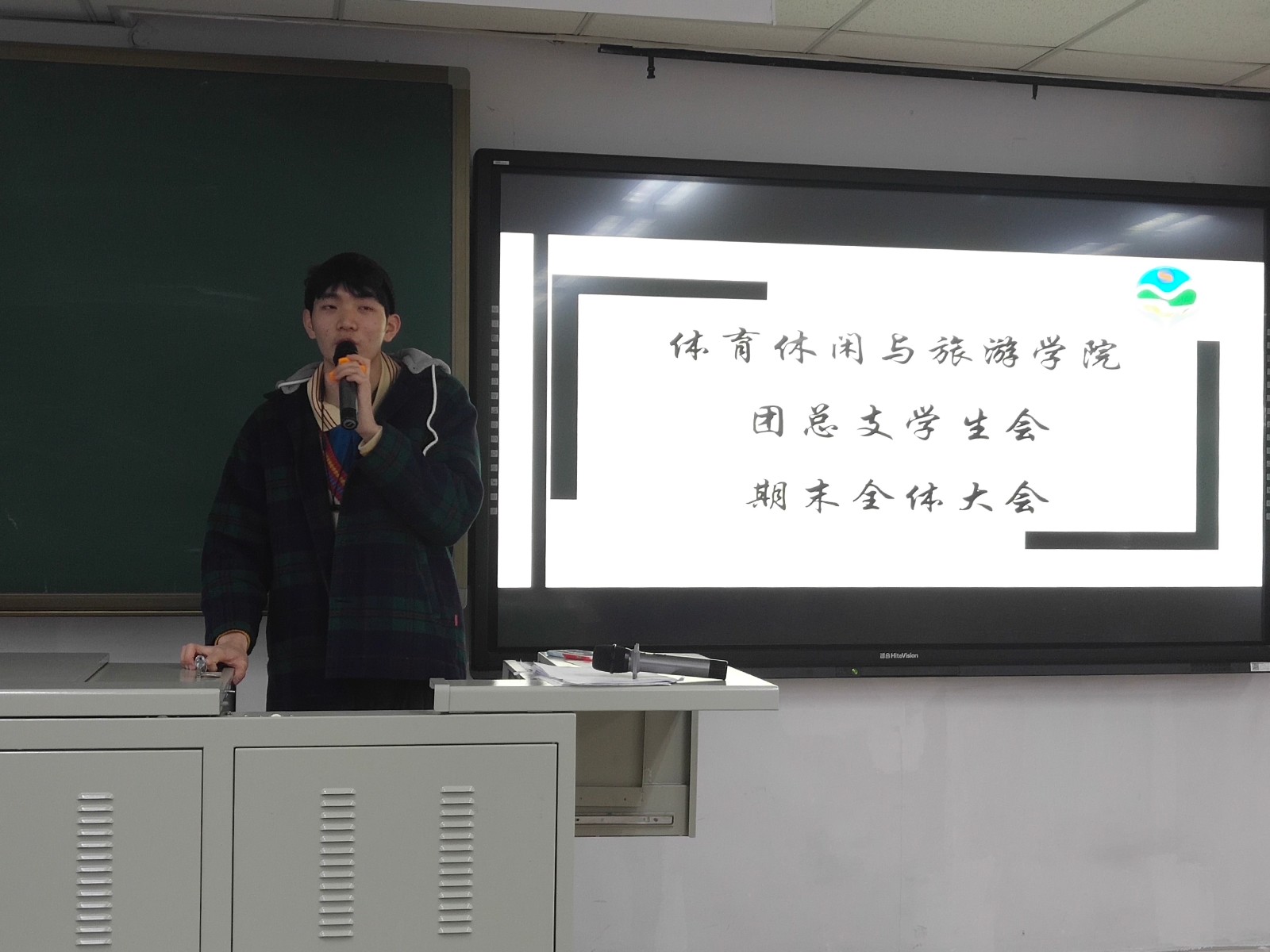 bb702c8aea2e4319accdef112f406a2e.jpg 电竞实时数据网
