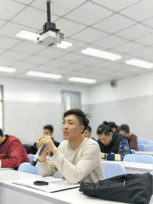 db58456ad4244967852376c466671da3.jpg 电竞实时数据网
