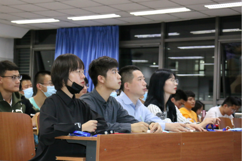 c41f2d3f9dc045a6863bf558bedbcd7e.jpg 电竞实时数据网